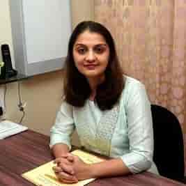 Dr. Mansi A Medhekar