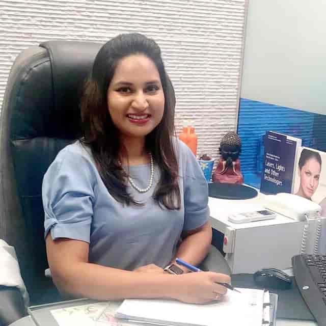 Dr. Mansi Sanghvi