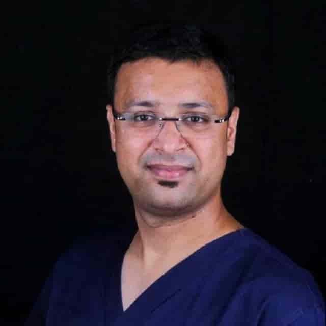 Dr. Kapil Singhal
