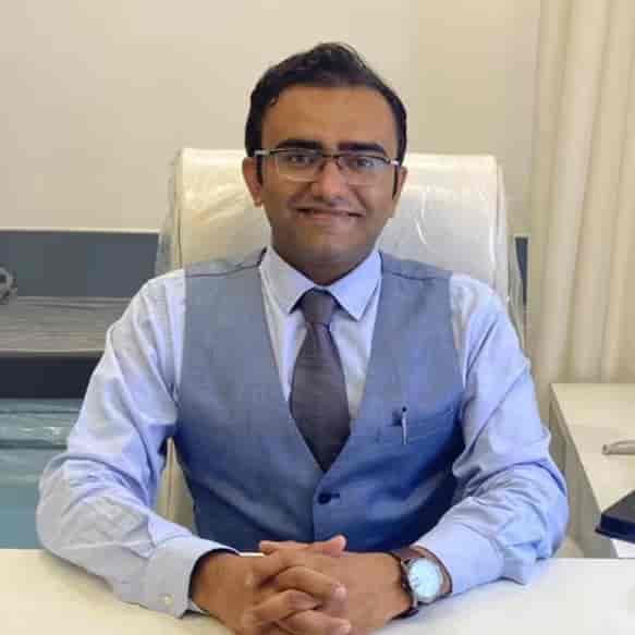 Profile picture of Dr. Dr. Swapneel Shah