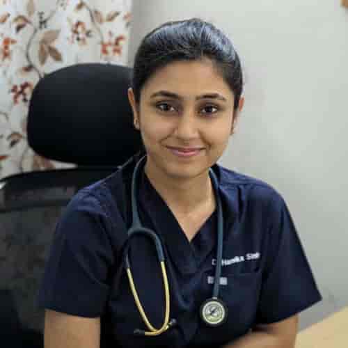 Dr. Hansika Sinha