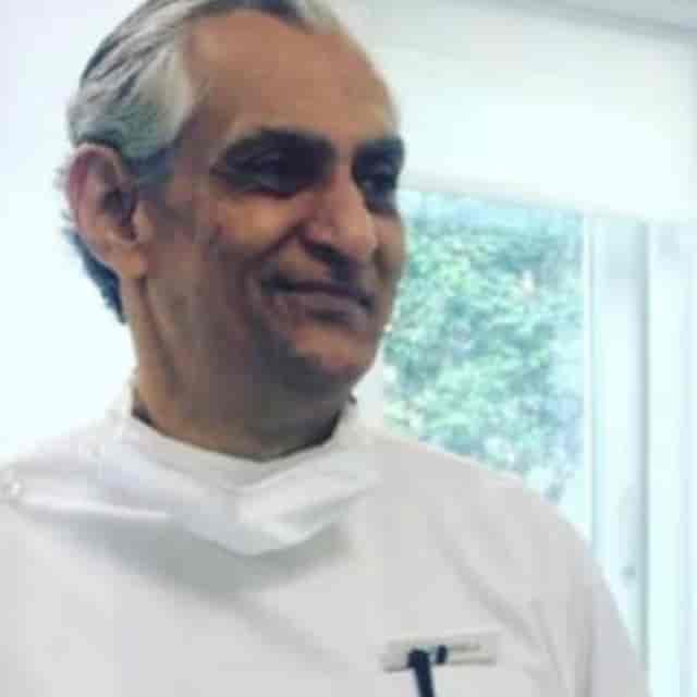 Dr. Sunil Khosla